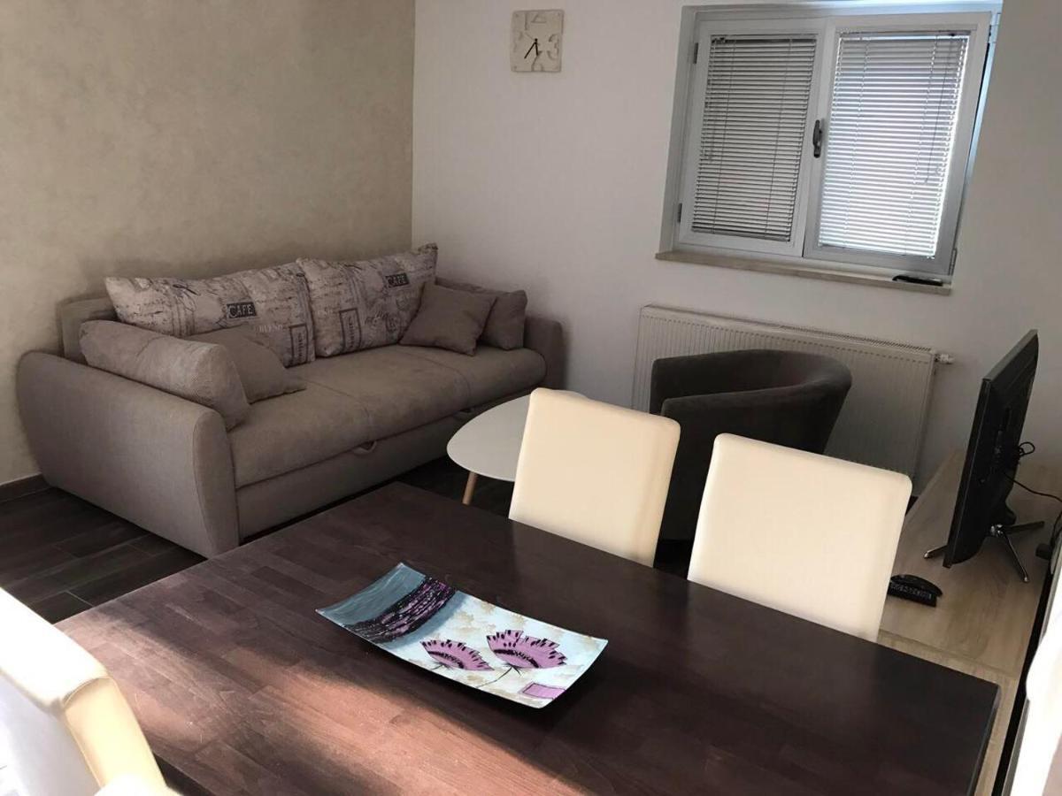 Apartmani Iva Vir Exterior foto