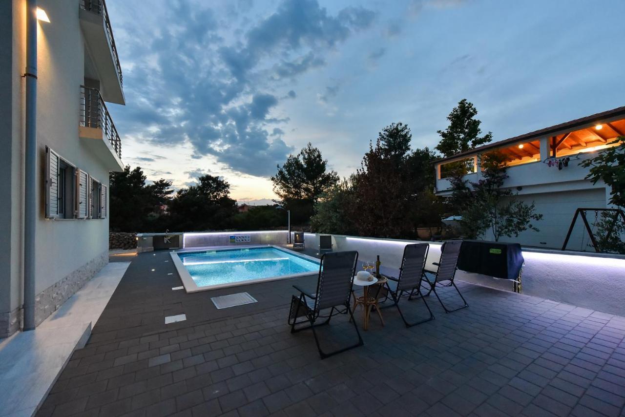 Apartmani Iva Vir Exterior foto