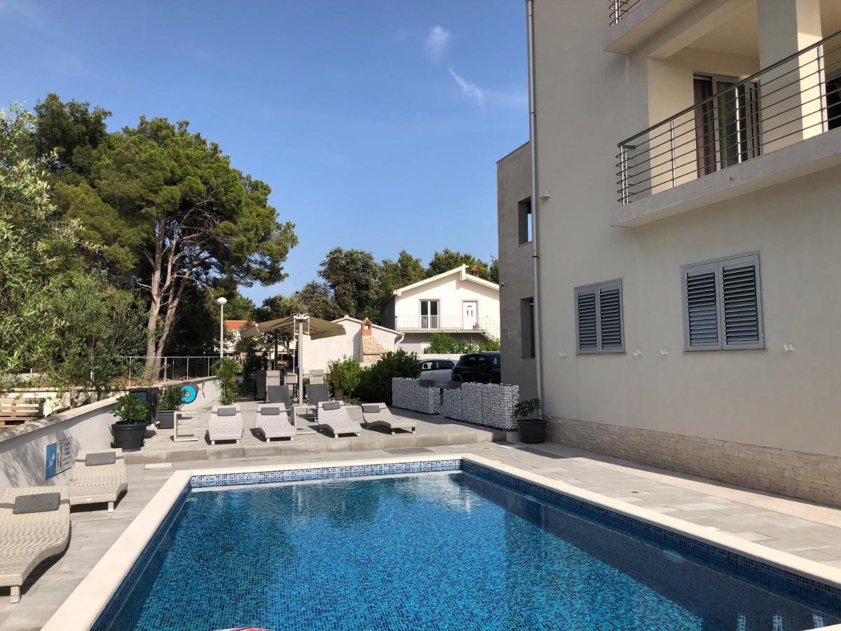 Apartmani Iva Vir Exterior foto